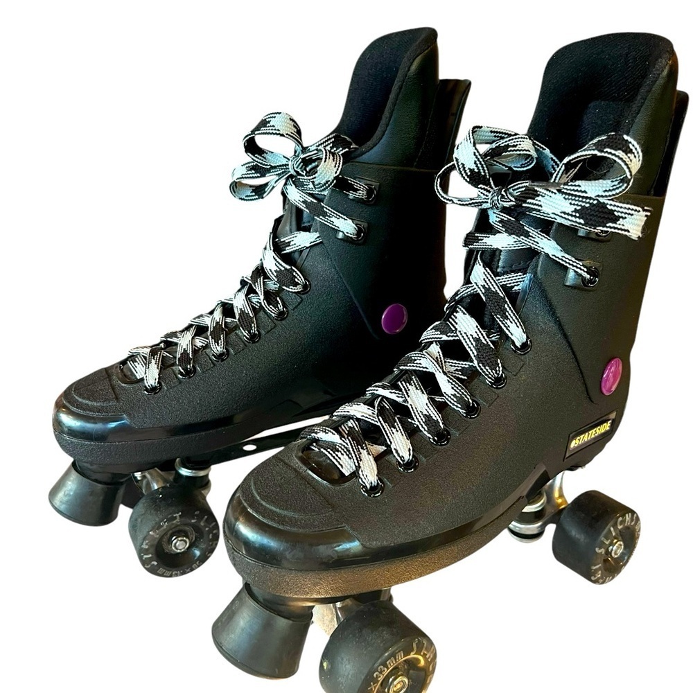 Black Roller Skates with Purple Accents Size 8 - Picture 6 of 15